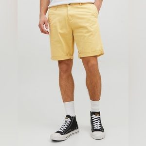 NWT Jack & Jones Men's Yellow Bowie Stretch Chino Shorts Size M New w/Tag $60